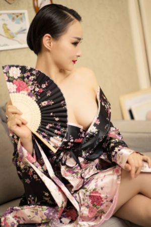 年青的嫂子_无删减完整版在线观看